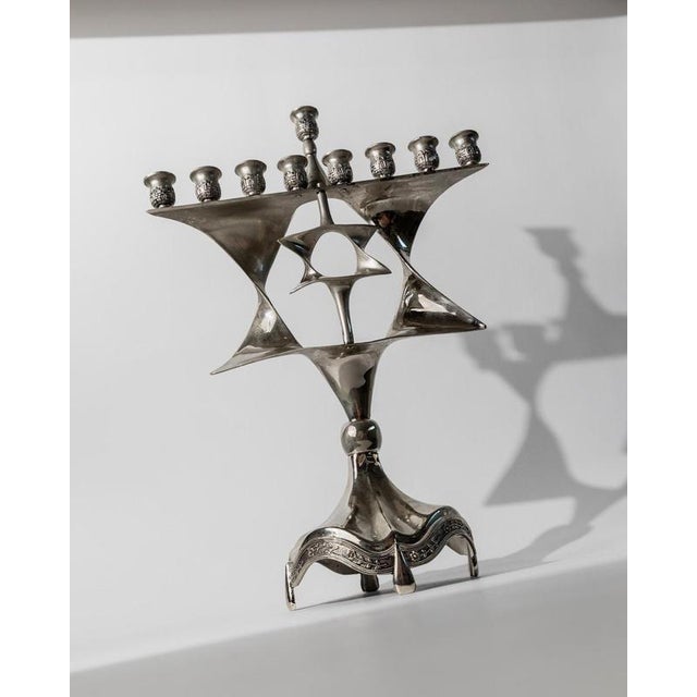 Mid-Century Silver-Plated Hanukkah Menorah with Rotating Star of David, 1960s For Sale - Image 3 of 11