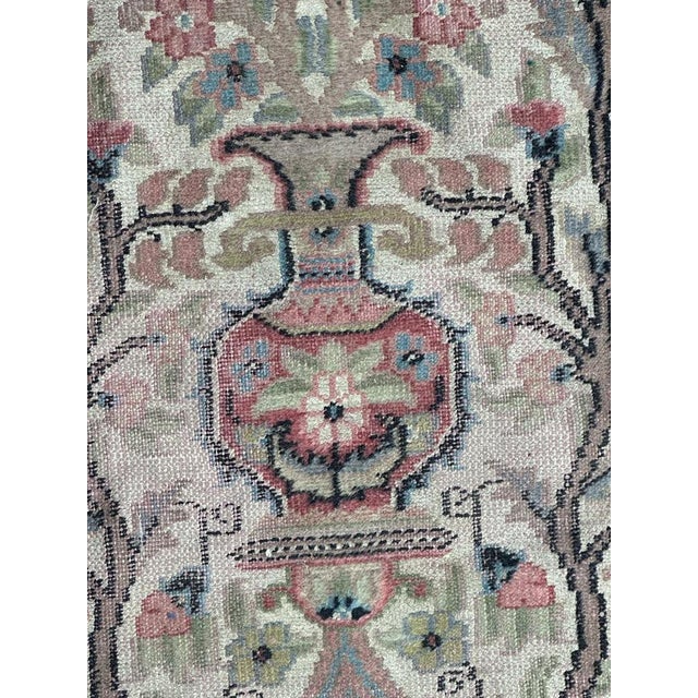 Small Vintage Silk and Wool Pakistani Rug from Bobyrugs, 1980s For Sale - Image 4 of 16