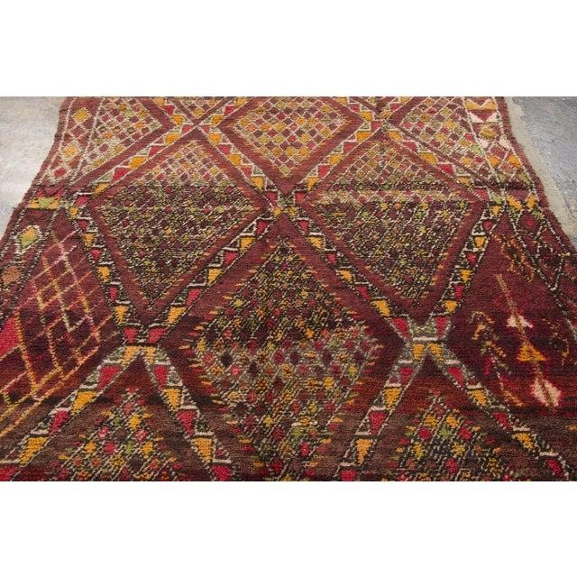 Rug & Kilim Vintage Berber Moroccan Wool Rug With Diamond Grid by Rug & Kilim, 1950-1959 For Sale - Image 4 of 9