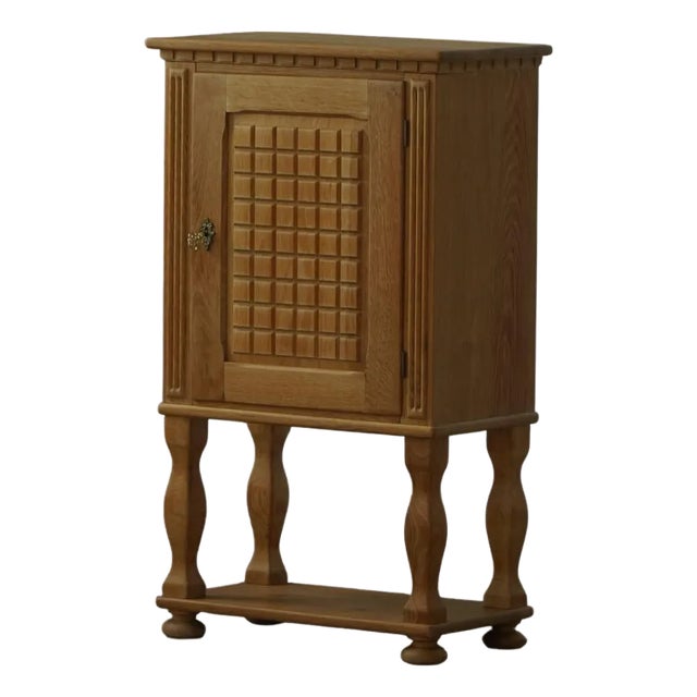 Mid-Century Modern Sculptural Carved Oak Cabinet, Denmark, 1950s For Sale