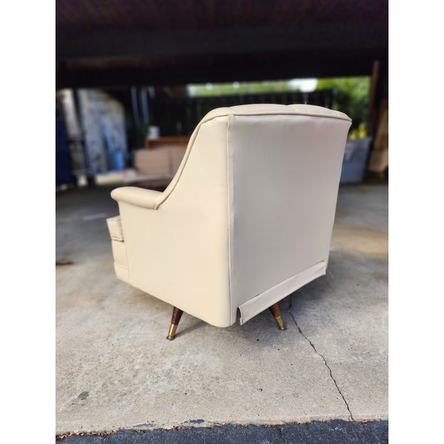 Vintage 1950s Midcentury Modern Pontiac Chair Co for Montgomery Ward White Swivel Rocking Chair For Sale - Image 11 of 12