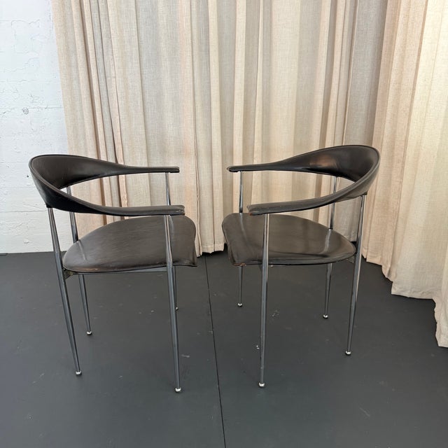 Fasem Pair of Italian Postmodern Fasem P40 Chairs by Vegni & Gualtierotti For Sale - Image 4 of 9
