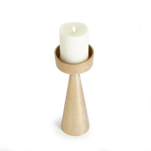 With a cast aluminum base and a rolled edge the Florence Candle Stand is sturdy and strong. With a uniqueWhite ash wash,...