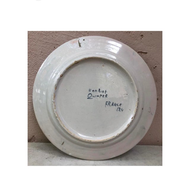 Henriot Quimper C.1950 French Faience Plate Henriot Quimper For Sale - Image 4 of 5
