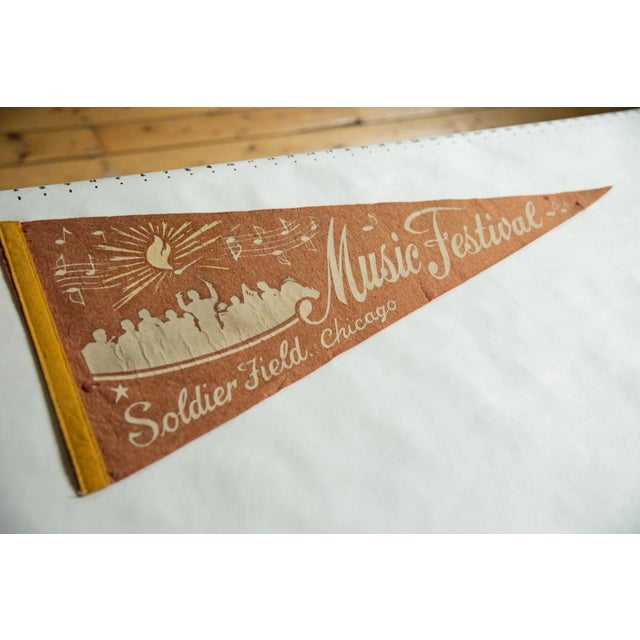 Vintage Musical Festival Chicago Felt Flag Pennant For Sale - Image 4 of 6