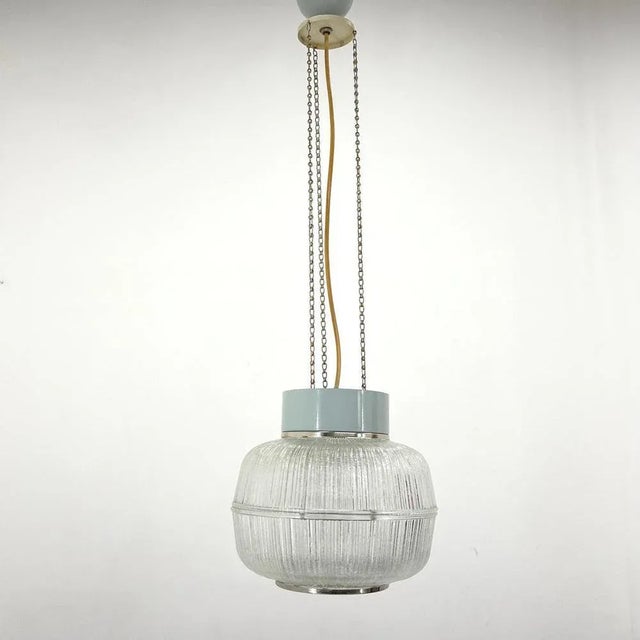 Very interesting pendant from former Czechoslovakia, produced in the 1960s. Wear consistent with age and use. Up to 250V...