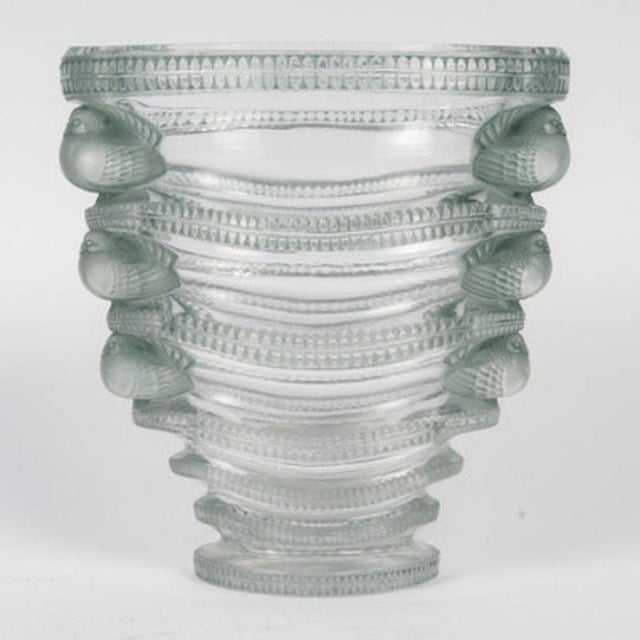1930s Saint Marc Vase by René Lalique, 1939 For Sale - Image 5 of 8
