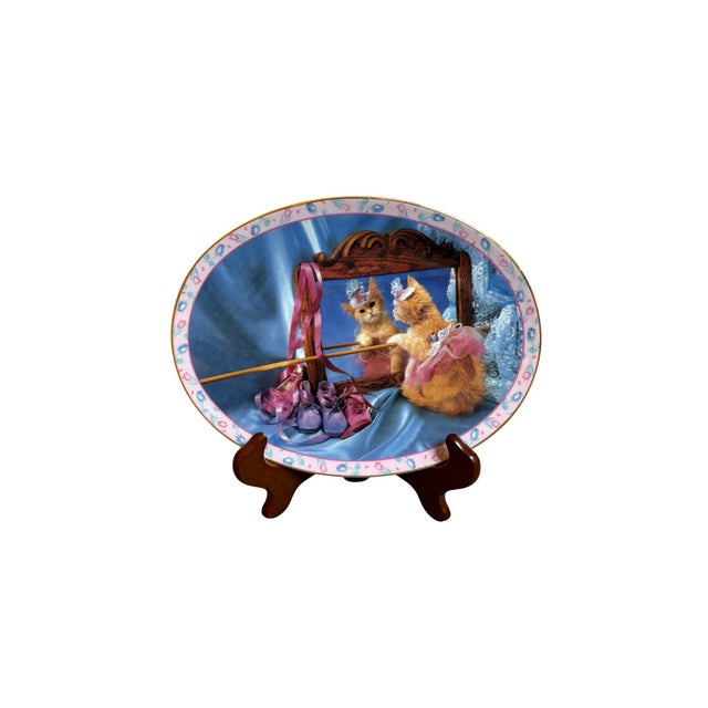 Kittens Danbury Mint Prima Ballerinas Complete Set of 8 Plates David Belda Vintage Kitsch For Sale - Image 10 of 10