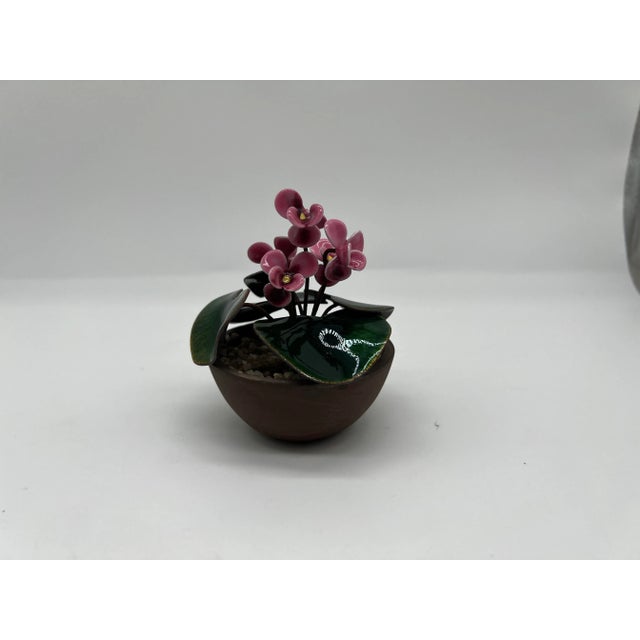Petite Bovano of Cheshire Enamel Floral Decorative Planter Cyclamen Persicum For Sale - Image 4 of 7
