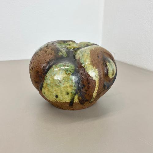 Abstract Fruit Ceramic Studio Pottery Vase from Gerhard Liebenthron, 1977 For Sale - Image 6 of 18