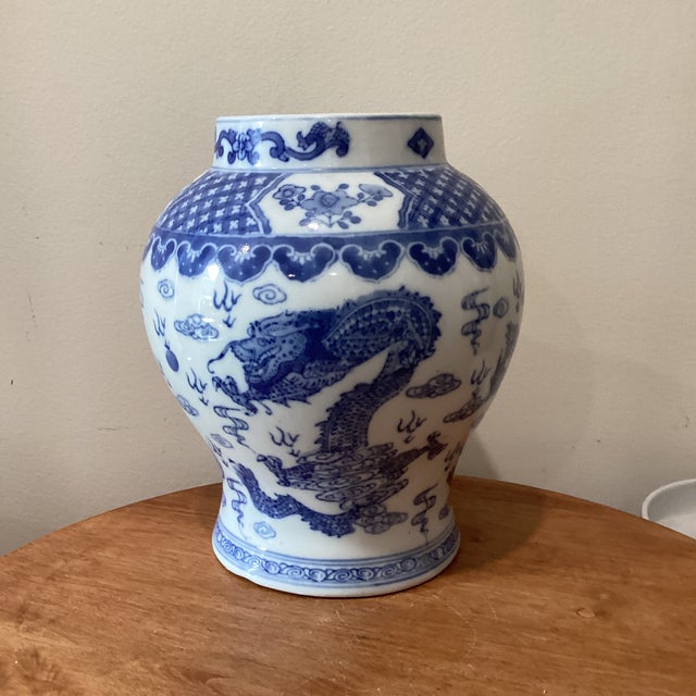 Vintage Chinese Transitional Style Blue and White Ginger Jar With Calligraphy For Sale - Image 10 of 12