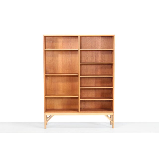 Beautiful exclusive bookcase from the beloved Kina series, designed by Danish master designer Børge Mogensen for FDB...