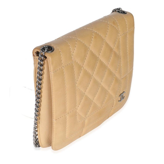 Traditional Vintage Beige Quilted Lambskin Square CC Flap Bag For Sale - Image 3 of 9