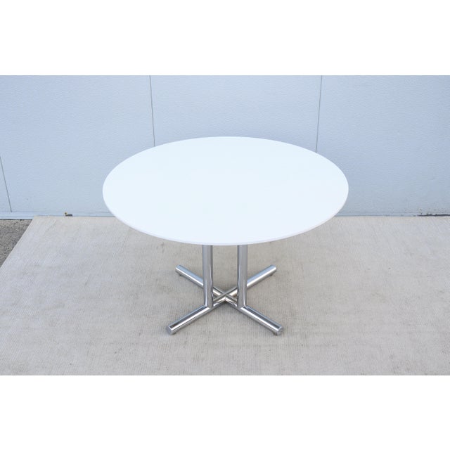 1980s Mid-Century Modern 46" Round White Top and Polished Chrome Base Dining Table For Sale - Image 5 of 18