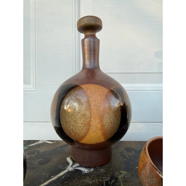 Mid 20th Century Mid 20th Century Robert Maxwell for Pottery Craft Usa Decanter and Cup Set For Sale - Image 5 of 11