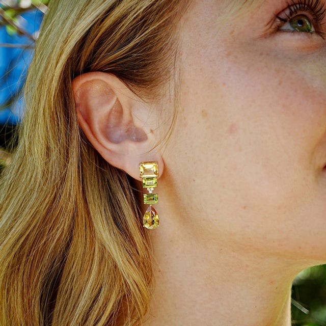 Nina Zhou Jewelry GemFusion 17.83ctw Citrine Peridot Diamond Convertible Drop Earrings, a Pair For Sale - Image 4 of 5