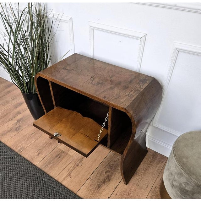 Mid-Century Italian Art Deco Style Walnut Waterfall Dry Bar Cocktail Cabinet, 1940s For Sale - Image 8 of 9