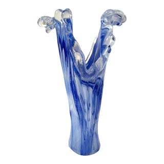 Vintage Murano Vetro Eseguito Secondo Hand Blown Glass Vase Ruffle Splash Edge White Blue 11” For Sale