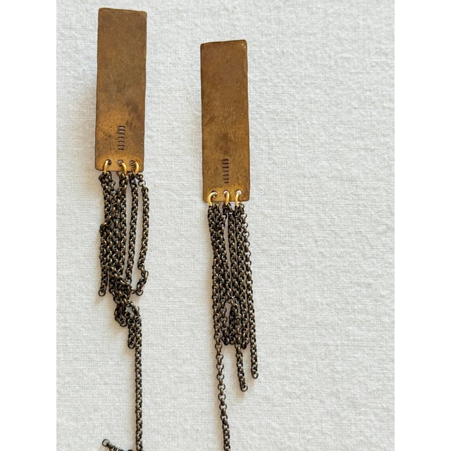 Contemporary Contemporary Brutalist Style Brass and Gunmetal Chain Fringe Dangle Earrings For Sale - Image 3 of 10