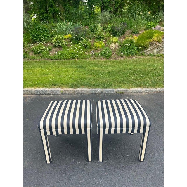 Mid-Century Modern Pair of Striped Square Ottomans in the Style of Billy Baldwin For Sale - Image 3 of 12