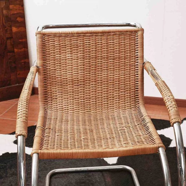 Metal MR20 Chair in Wicker and Chromed Metal by Ludwig Mies Van Der Rohe, 1960s For Sale - Image 7 of 8