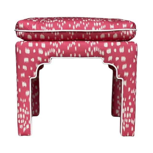 1980s Pair Pink Bunny Williams Style Benches/Ottomans in Brunschwig & Fils For Sale - Image 4 of 10