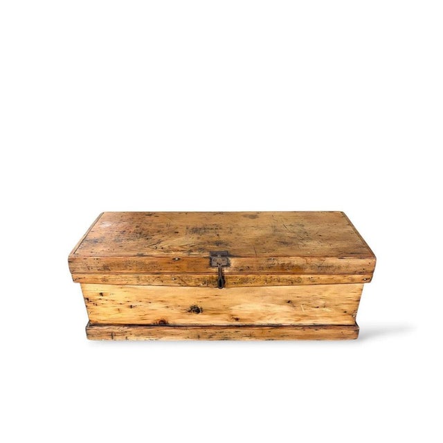 Rustic Antique Rustic Pine Chest with Dovetail Joinery and Iron Hardware For Sale - Image 3 of 9