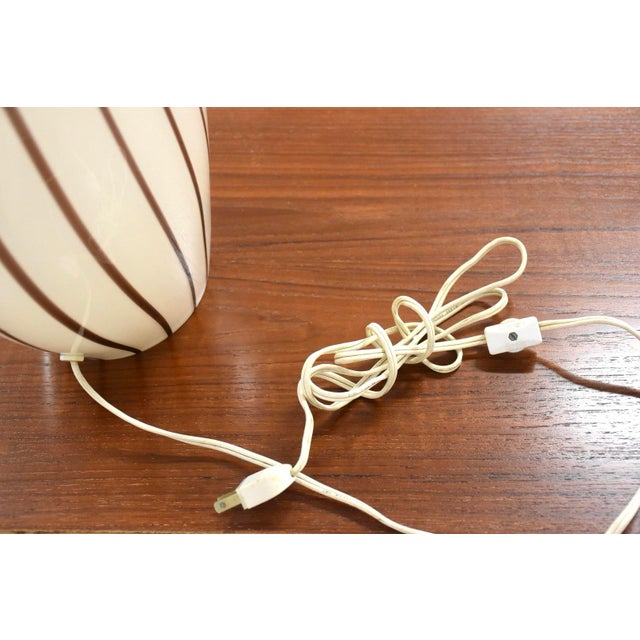 Italian 1970s Murano Glass Table Lamp by Vitri Italian Modern, Unmarked For Sale - Image 3 of 7