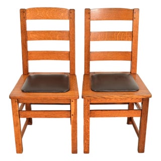 Limbert Antique Mission Oak Arts & Crafts Ladder Back Dining Chairs, Pair For Sale