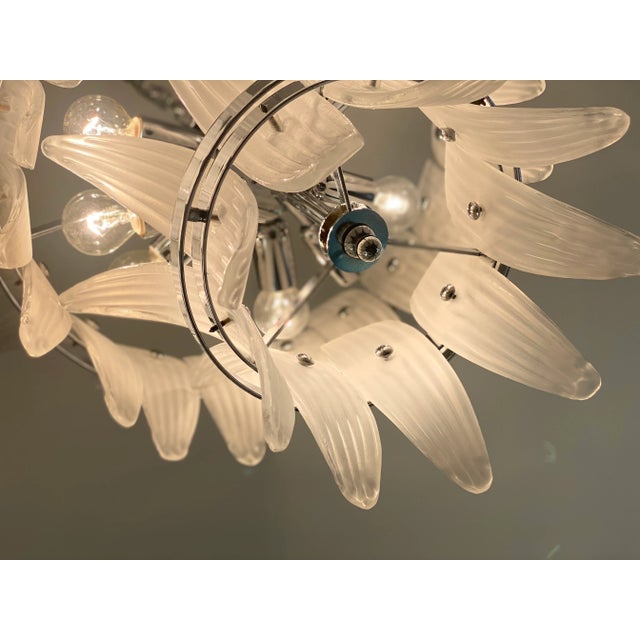 Contemporary Sanded “Palmette” Murano Glass Chandelier For Sale - Image 6 of 13