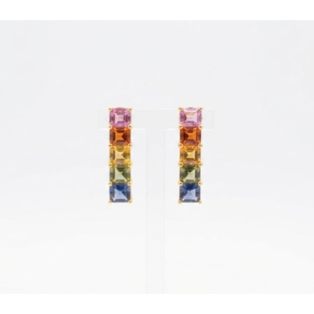 Modern Natural Multi Sapphire 2.90cts Earring in 14k Gold For Sale - Image 3 of 8