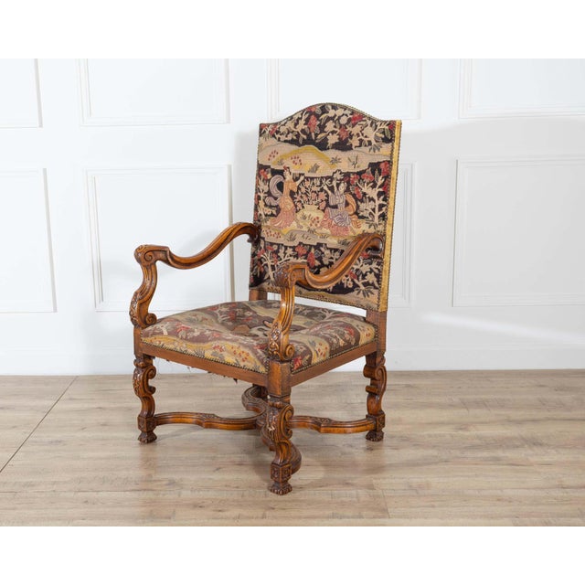 Louis XV Carved Walnut Armchair from Tuscany, 18th Century For Sale - Image 15 of 18