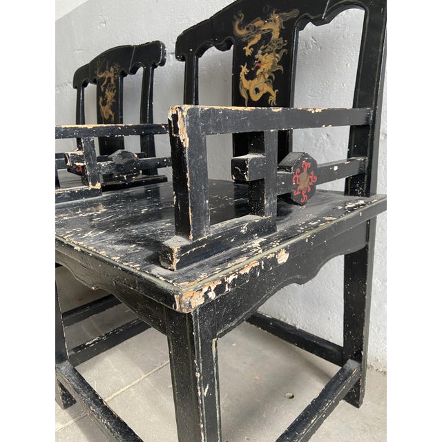 Black Set of 19th Century Chinese Chairs in Lacquered Black Wood with Gilt Decoration, 1890s For Sale - Image 8 of 10