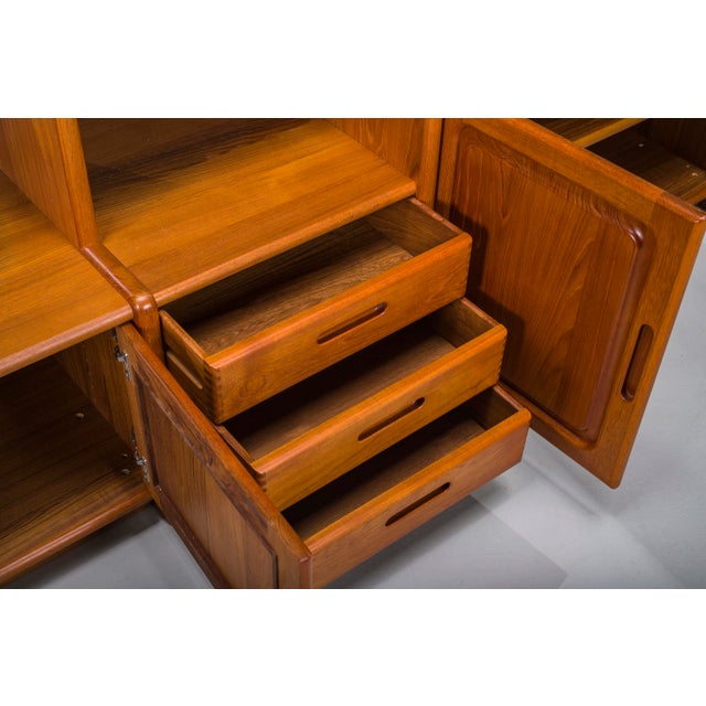 Brown Mid-Century Modern Danish Modular Teak Wall Unit from Dyrlund, Denmark, 1970s For Sale - Image 8 of 12