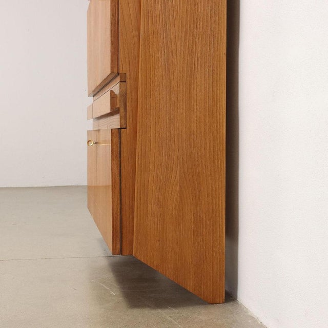 Vintage Cabinet in Oak Veneered Wood, Italy, 1950s For Sale - Image 11 of 14