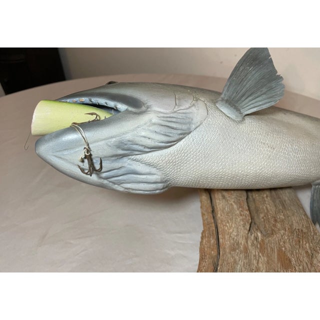 Vintage Handmade Eg Carved Wood Silver Wall Fish Mount Trophy Sculpture For Sale - Image 12 of 16