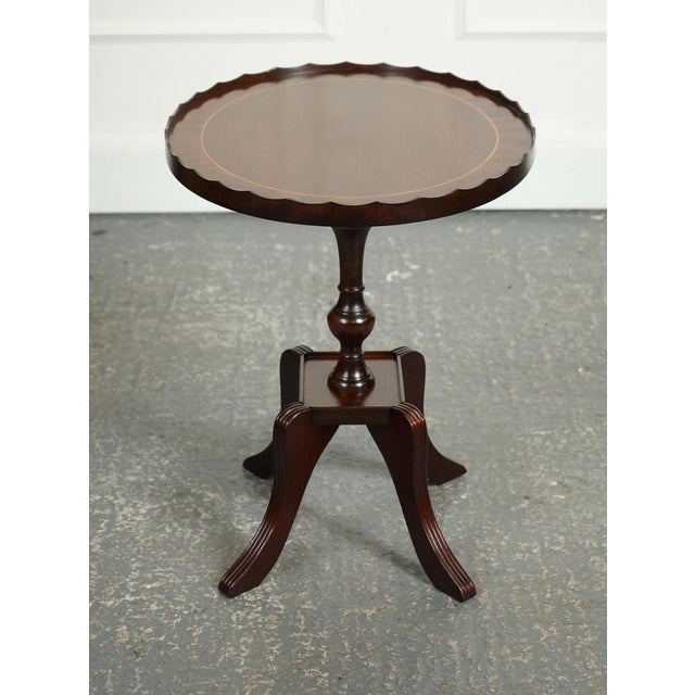 Flamed Hardwood Oval Pie Crust Side End Lamp Table For Sale - Image 3 of 11
