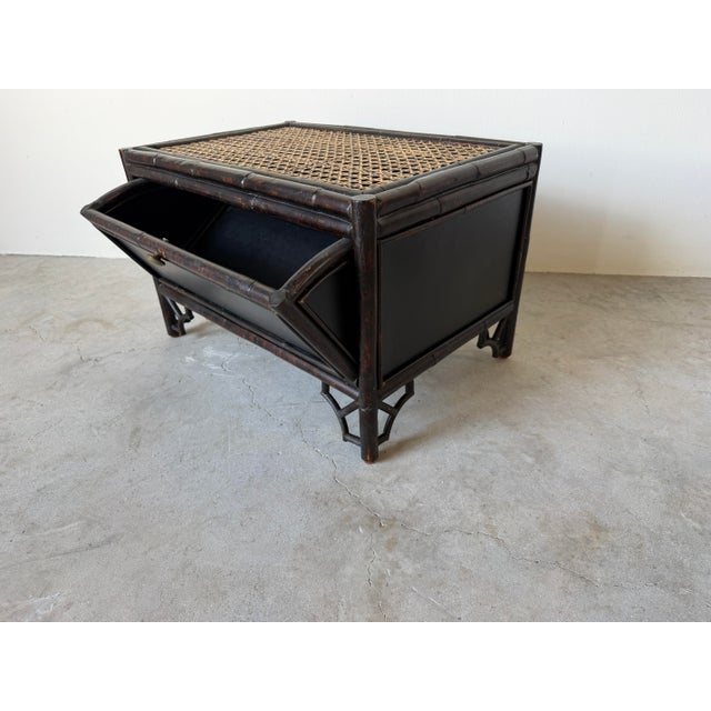 Vintage Chinoiserie Black Lacquered Bamboo Vanity Dressing Table With Mirror, Side Cabinets & Wicker Bench For Sale In Miami - Image 6 of 17