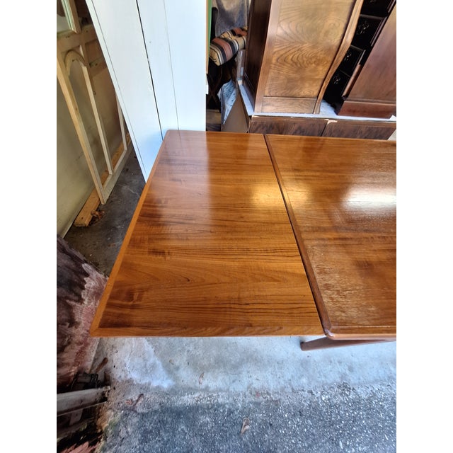 Camel 1960s MCM Danish Teak Expandable Dining Table For Sale - Image 8 of 12