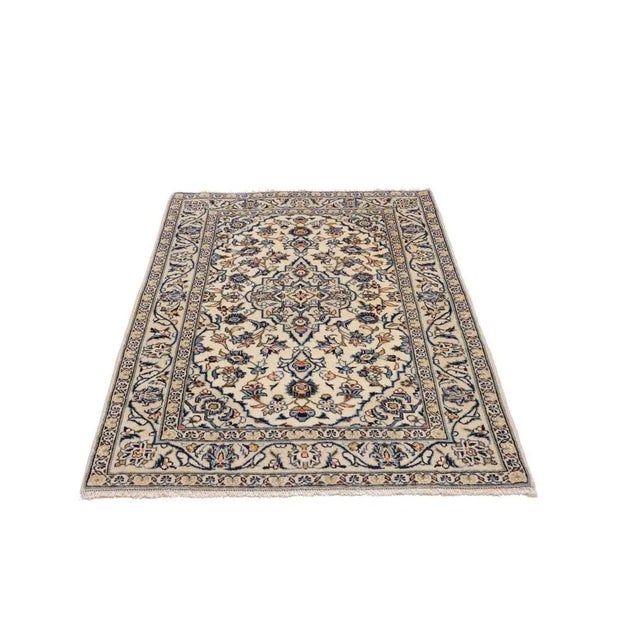 Kashan Rug in Virgin Wool For Sale - Image 4 of 11