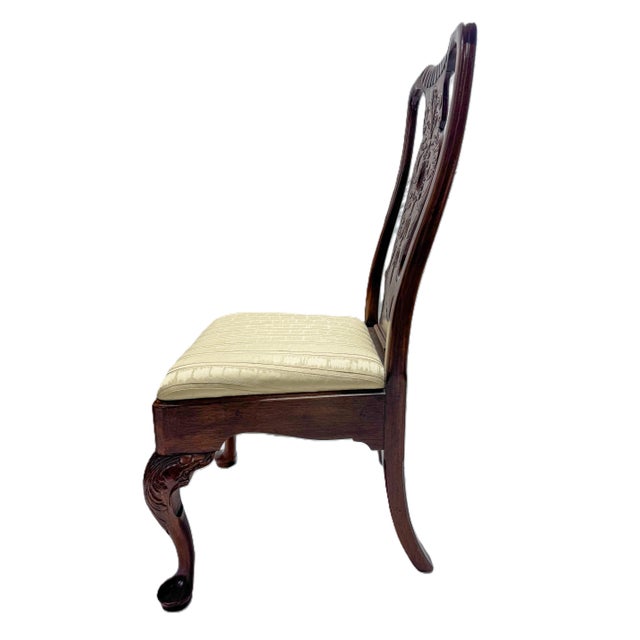 Henredon Aston Court Dining Table With 2 Leaves & 10 Chairs — Mint Condition — 1987 Provenance For Sale - Image 10 of 18