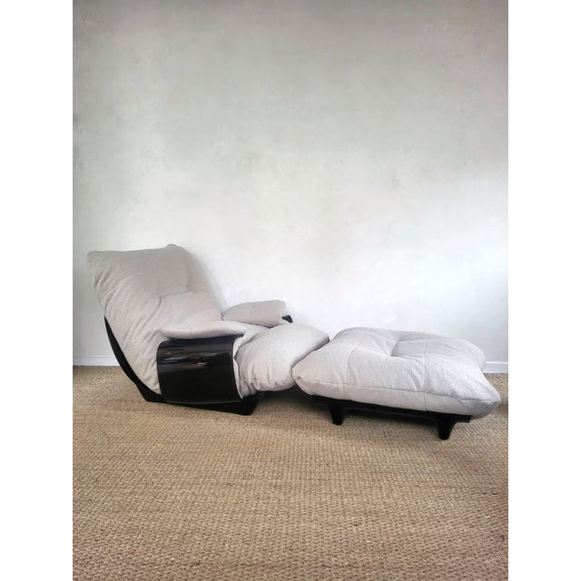 Set of Marsala Armchair and Ottoman by Michel Ducaroy for Ligne Roset, 1980s For Sale - Image 9 of 9