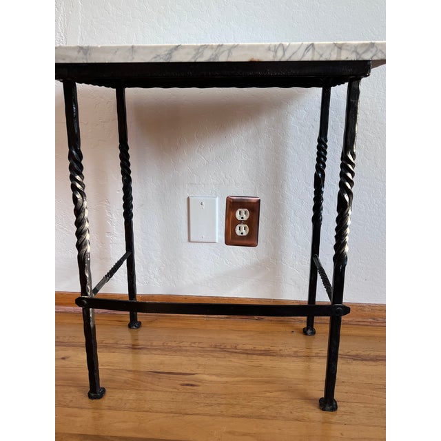 1960s Mediterranean Wrought Iron Marble Side / Occasional Table For Sale - Image 15 of 18
