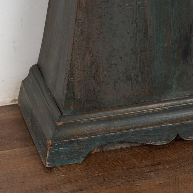 Blue 19th Century Original Blue Painted Swedish Mora Grandfather Clock For Sale - Image 8 of 11