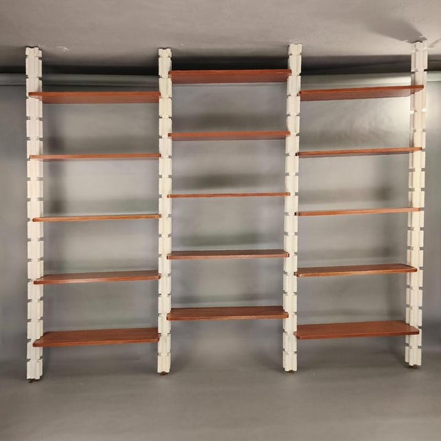 Brown Space Age Floor-to-Ceiling Interlocking Bookcase, 1960s For Sale - Image 8 of 9