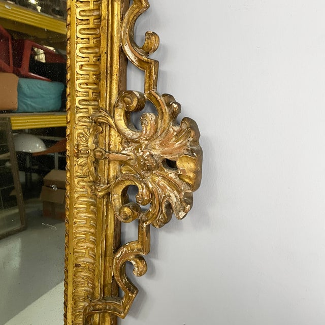 Italian Umbertine Style Gilt Wood Wall Mirror, 1930s For Sale - Image 13 of 18