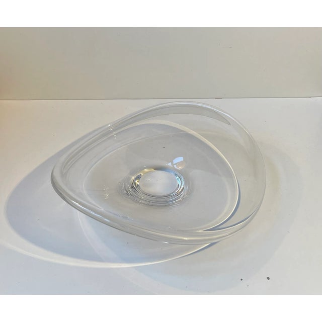 Mid-Century Modern Large Freeform Glass Bowl by Per Lütken for Holmegaard, 1960s For Sale - Image 3 of 9