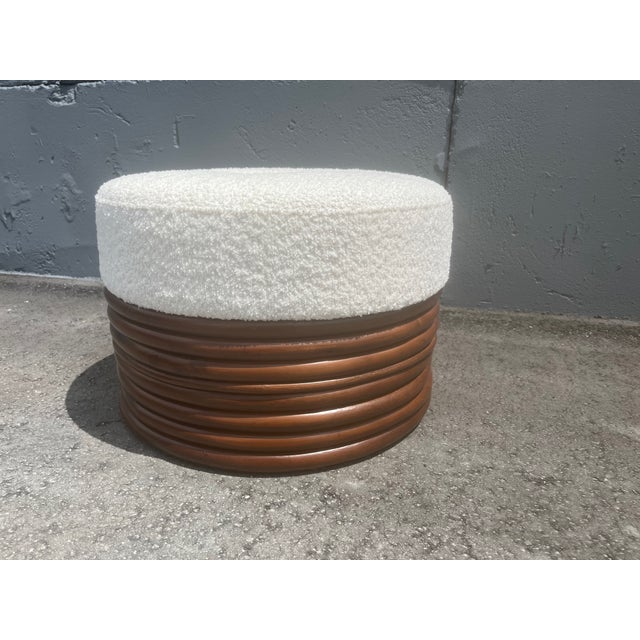 1970s Round Rattan Ottoman, Boucle, Mid Century For Sale - Image 10 of 10