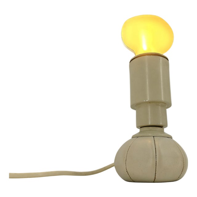 Table Lamp attributed to Gino Sarfatti for Arteluce, 1960s For Sale