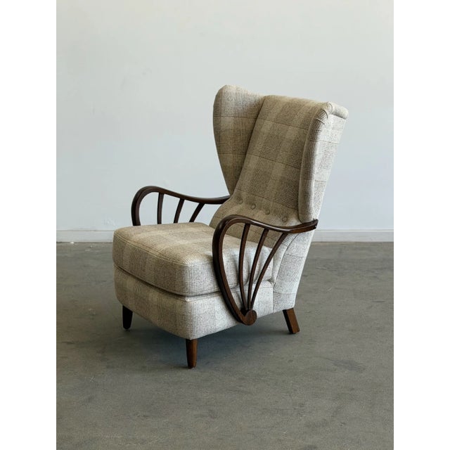 W28.5 D36 H39.25 SeatW21 SeatD18 SeatH18 This item was fully restored and reupholstered. This is a vintage piece circa...